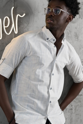 Advante İnce Çizgili Yaka Düğmeli Katlamalı Kol Pamuklu Slimfit Yazlık Keten Gömlek Mavi