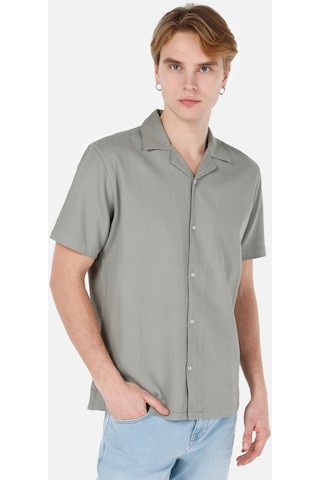 Colin's Colins Normal Kesim Shirt Yaka Cepsiz Yeşil Erkek Kısa Kol Gömlek Cl1066937 Cl1066937 Q1.v1 Kha Haki