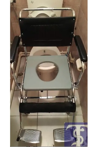 Iron 017 Tekerlekli Tuvalet Ve Banyo Sandalyesi
