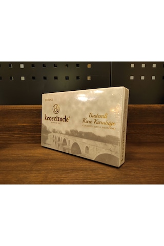 Keçecezade Bademli Kare Kurabiye 275 G
