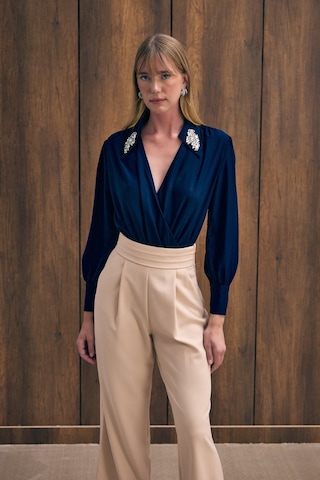Sateen Aksesuar Detaylı Bodysuit Bluz - Lacivert-136194 Lacivert