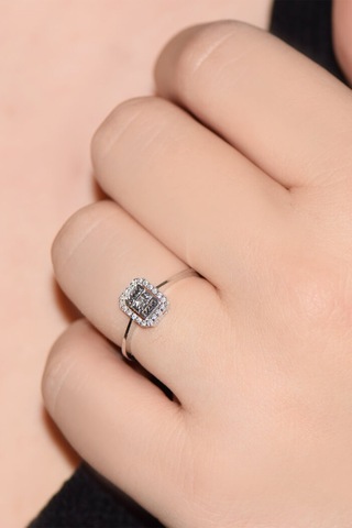 Modern Tasarım 0.09 Ct Baget Pırlanta Yüzük