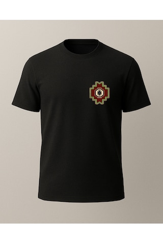 Etnik Yeşil Detaylı Halı Baskılı T-shirt Siyah
