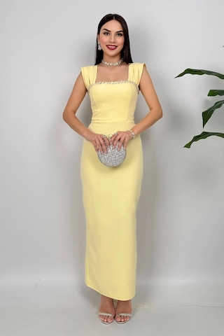 Valentia Madonna Yaka Taş İşlemeli Kalem Sarı Abiye Elbise, Zarif Davet Elbisesi Sarı