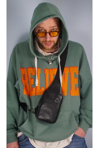 Hakiki Deri Göğüs Ve Omuz Çanta Ve Mekanizmalı Kartlık Cüzdan Siyah