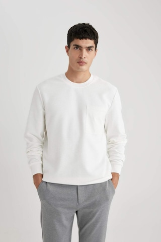 DeFacto Regular Fit Bisiklet Yaka Dokulu Cepli Sweatshirt B6497AX24SPWT32