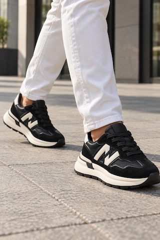 In Step Sandria Siyah Deri Ve Süet Detaylı Kalın Tabanlı Erkek Sneakers Ayakkabı