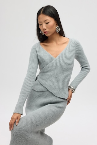 Fluff Bağlamalı Gri Üst-etek Takım Gri