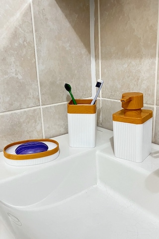 6 Parça Banyo Seti Çöp Kovası, Wc Fırça, Tuvalet Kağıtlık, Diş Fırçalık, Sıvı Sabunluk, Sabunluk Beyaz - Kahverengi