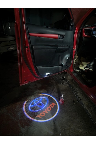 Autogp Toyota Hilux Kapı Altı Işık Lazer Led Logo Hoşgeldin Aydınlatması 2015+