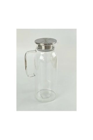 Özel Üretim 1500 Ml Borosilikat Cam Su Sürahisi Metal Kapaklı Ve Isıya Dayanıklı Çay Meyve Suyu