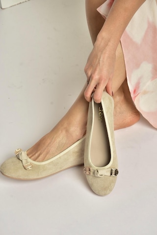Fox Shoes Y250750702 Ten Süet Alçak Dolgu Tabanlı Kadın Ayakkabı Ten