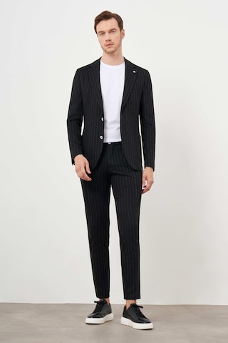 Morven Erkek Siyah Poliviskon Trend Çizgili Desen Slim Fit Mono Yaka Takım Elbise 24ms001008001 Siyah