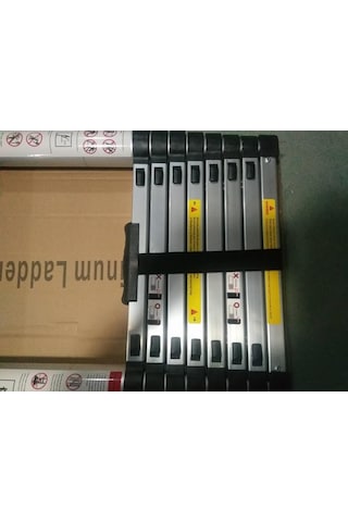 Ebax 9 Basamaklı Teleskopik Merdiven Uzayan 2.6 M