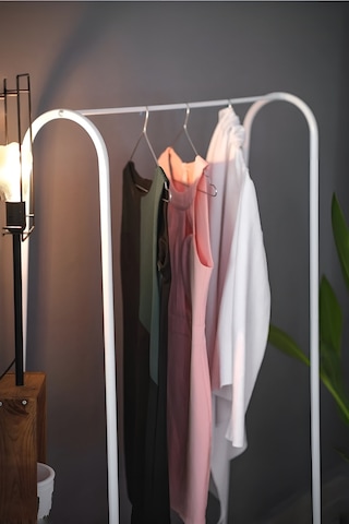 Bye Concept&More Metal Ayaklı Tek Raflı Elbise Askılığı Beyaz