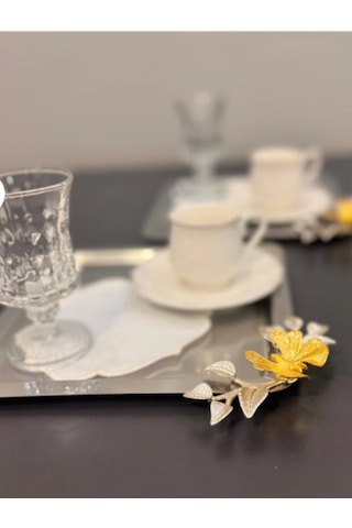 6 Lı Paslanmaz Kare Yaprak Ve Kelebek Desenli Sunum Tepsisi Gri - Gümüş