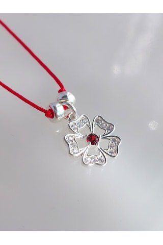 925 Ayar Gümüş Zirkon Taşlı Kırmızı İp Lotus Çiçek Tasarım Choker Kadın Kolye