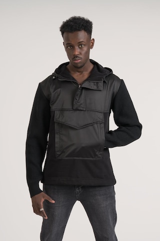 Regular Fit Kapşonlu Kanguru Cepli Sweatshirt Siyah