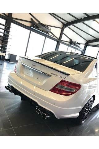 Mercedes C Serisi W204 C63 Amg Sedan Body Kit 2012-2014