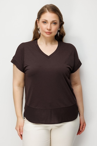 On Kadın Büyük Beden V Yaka Parçalı T-shirt 71476 Kahverengi
