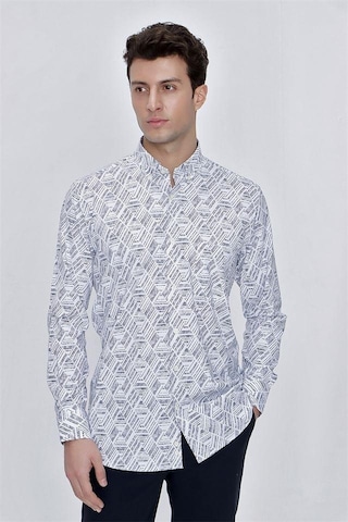 Koyu Lacivert Uzun Kol Baskılı Düğmeli Yaka Cepli Comfort Fit Rahat Kesim Klasik Gömlek 1004225201-koyu Lacivert Koyu Lacivert