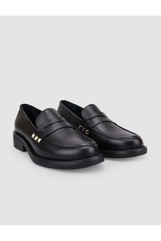 Hakiki Deri Siyah Zımba Detaylı Kadın Loafer Siyah