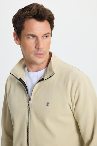 Tudors Erkek Slim Fit Dar Kesim Pamuklu Tam Fermuarlı Çift Cepli Dik Yaka Krem Sweatshirt Hırka-41890 Krem