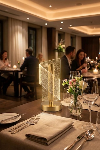 Çapraz Kavisli Kristal Simli Led Masa Lambası Gold Gövdeli, Dokunmatik, 3 Kademe Işık Ayar Sarı