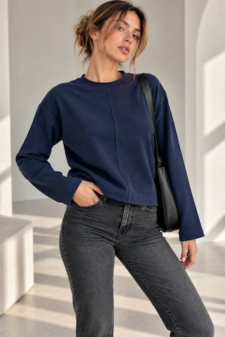 Bb Butik Basic Ön Dikiş Detaylı Basic Sweatshirt Günlük Rahat Kesim My3535 Lacivert