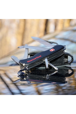 Victorinox 0.8623.MWN.3 Rescue Tool Siyah Hayat Kurtarma Kamp Çakısı Siyah