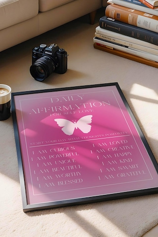 Daily Affirmation For Self Love Çerçeveli Tablo Aura Enerji Renkleri Günlük Olumlama Tekrar Cümleleri