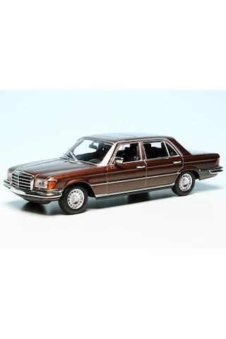 1:43 Maxichamps 1972 Mercedes Benz 450 Sel 6.9 W116