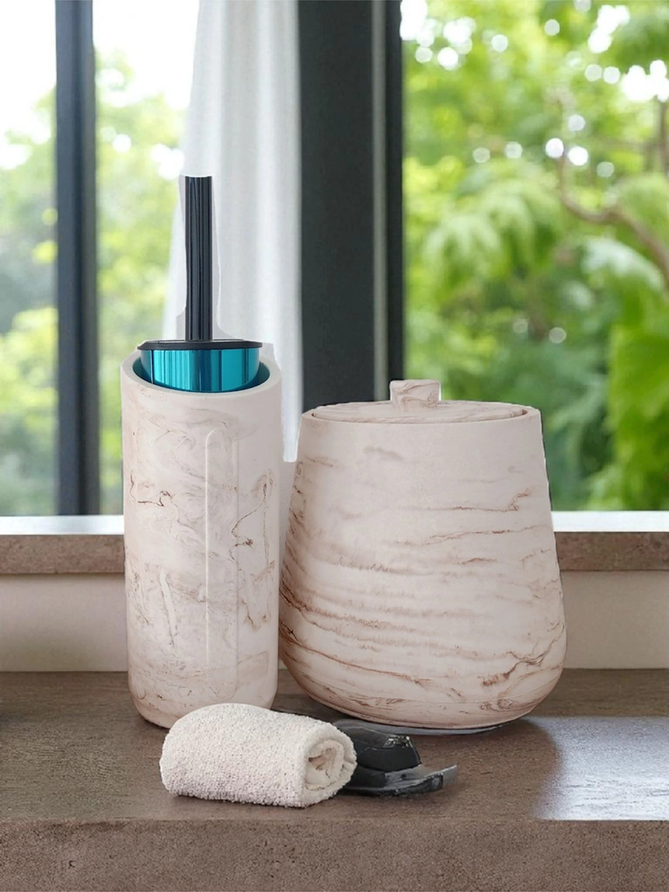 4 Parça Mermer Desenli Beton Banyo Wc Seti Tuvalet Fırçası Çöp Kovası 4 Litre Bej