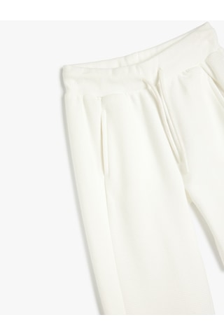 Koton Beli Bağlamalı Cep Detaylı Basic Jogger Eşofman Altı Ekru 5skb40083tk Ekru