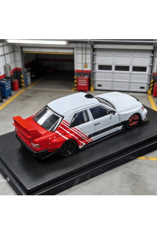 Rhino Model 1/64 Mercedes Benz 190e W124 White Red Stripe