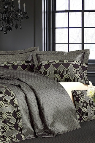 Nazik Home Vienza Siyah Yatak Örtüsü Siyah