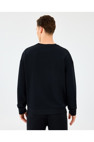 Skechers M Essential Crewneck Sweatshirt Erkek Siyah Sweatshirt S2610015-3817 Siyah