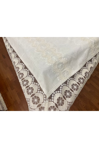 Lüx Yakamoz Yemek Masa Örtüsü