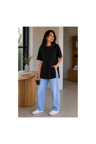 Tenra Kadın Basic Oversize Tişört Bisiklet Yaka Uzun Boy Yırtmaçlı Lazer Kesim %100 Pamuk Siyah