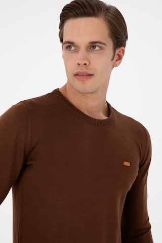U.S. Polo Assn. Erkek Slim Fit Bisiklet Yaka Kahverengi Kazak 50297040-VR158