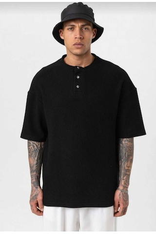 Siyah Düğmeli Yaka Oversize Tshirt Siyah