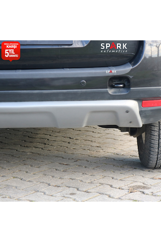 Dacia Duster 2010-2017 Yıl Aralığı Uyumlu Arka Tampon Difüzör