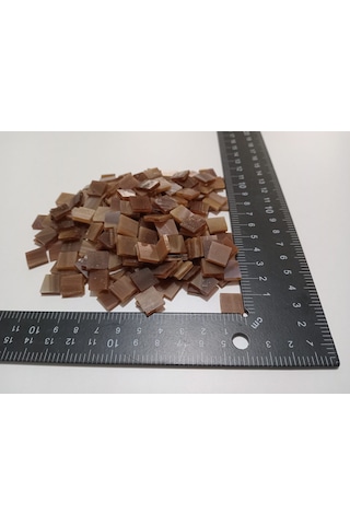 Kahve Kare Vitray Cam Mozaik Taşı - Sanatsal Mozaik Çalışmalarınız İçin Yaklaşık 10 X 10 Mm