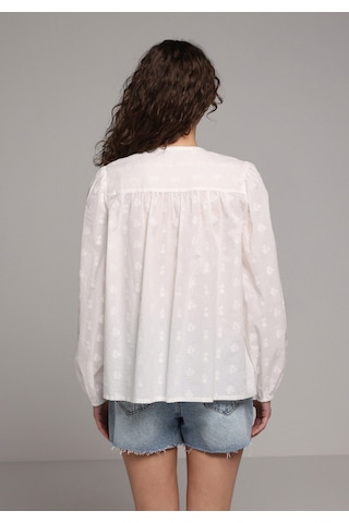 Colin's Colins Fashion Fit Kadın Beyaz Gömlek Cl1078945 Q1.v1 Wht