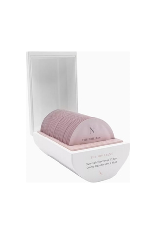 Noble Panacea Overnight Recharge Cream, Cildi Yenileyen, Nemlendiren Ve Işıltılı Sabahlar Için Gece Kremi
