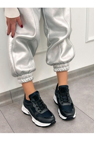 Erva'nın Butiği Siyah Cilt Leo Leopar Detaylı Kadın Bağcıklı Sneakers-5199