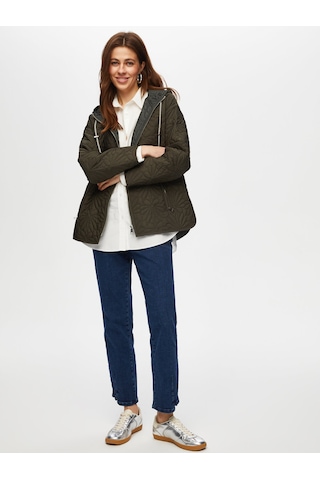 Yanı Yırtmaçlı Rahat Form Kapişonlu Kapitone Mont 004 Us25kmt00454 Haki