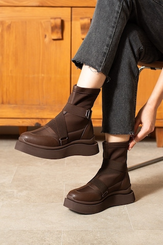 Dabab Shoes Adrinal Acı Kahve Strej Kemer Detay Düz Taban Kadın Spor Bot Kahverengi