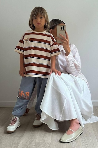 Lolliboomkids Erkek Çocuk Pamuklu Kahverengi Çizgili T-shirt Ve Eşofman Altı Takım 2 Parça Yeni Sezon Renkli Çok Renkli