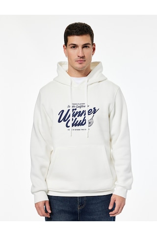 Koton Regular Fit Uzun Kollu Kanguru Şardonlu Cepli Kapşonlu Baskılı Sweatshirt Beyaz 7wam70032mk